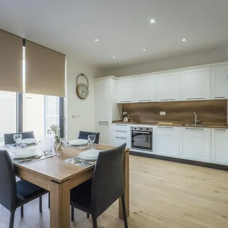 Apartment With Bbq Close To The Bay *